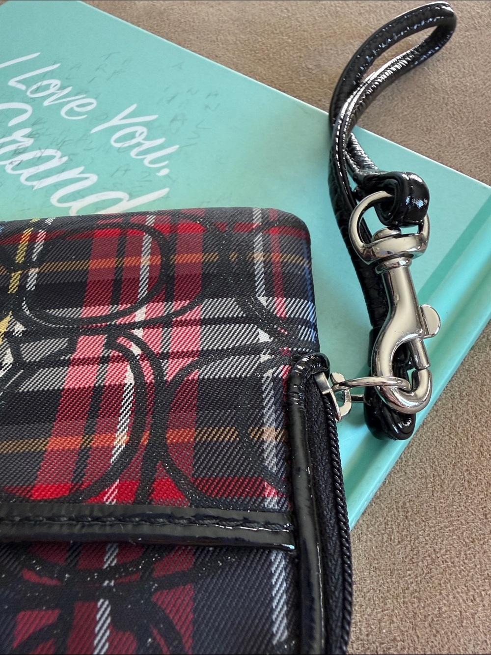 Coach Poppy Tartan Wristlet Zip - Picture 5 of 7